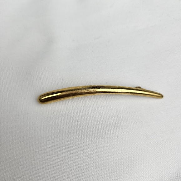 Vintage Trifari Gold Tone Long Figural Brooch Signed - Picture 7 of 8